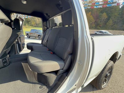 2027 RAM Ram 2500 RAM 2500 BLACK EXPRESS CREW CAB 4X4 6'4' BOX
