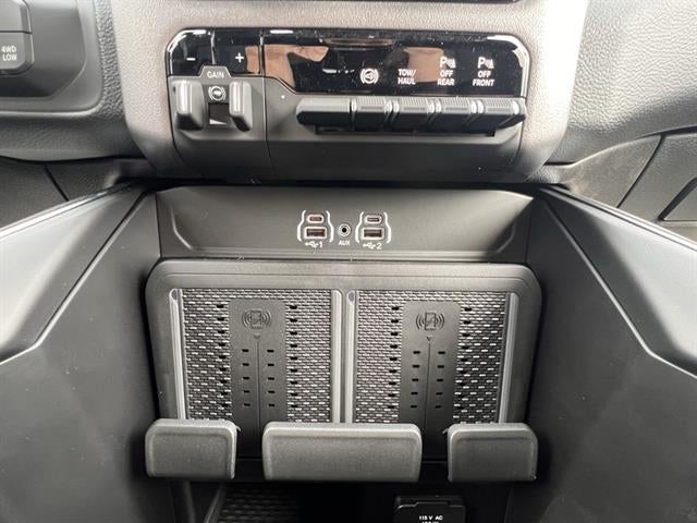 2025 RAM Ram 2500 RAM 2500 BIG HORN CREW CAB 4X4 6'4' BOX