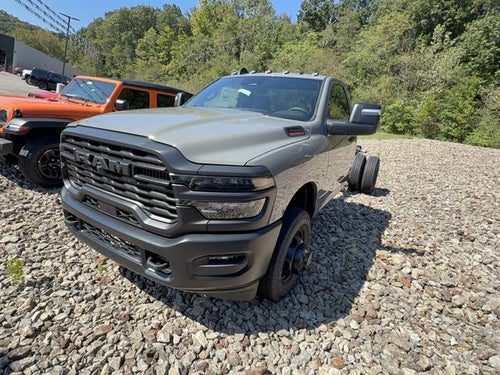 2026 RAM Ram 3500 Chassis Cab RAM 3500 TRADESMAN CHASSIS REGULAR CAB 4X4 84' CA