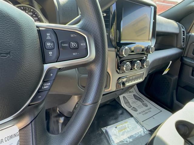2026 RAM Ram 3500 Chassis Cab RAM 3500 TRADESMAN CHASSIS REGULAR CAB 4X4 84' CA